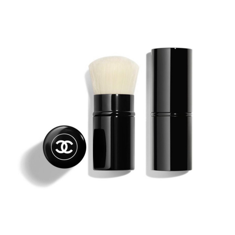 CHANEL Retractable Kabuki Brush N°108 new